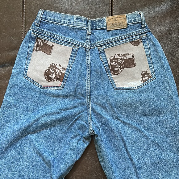 Vintage Levi Jeans size 14 - Picture 3 of 7